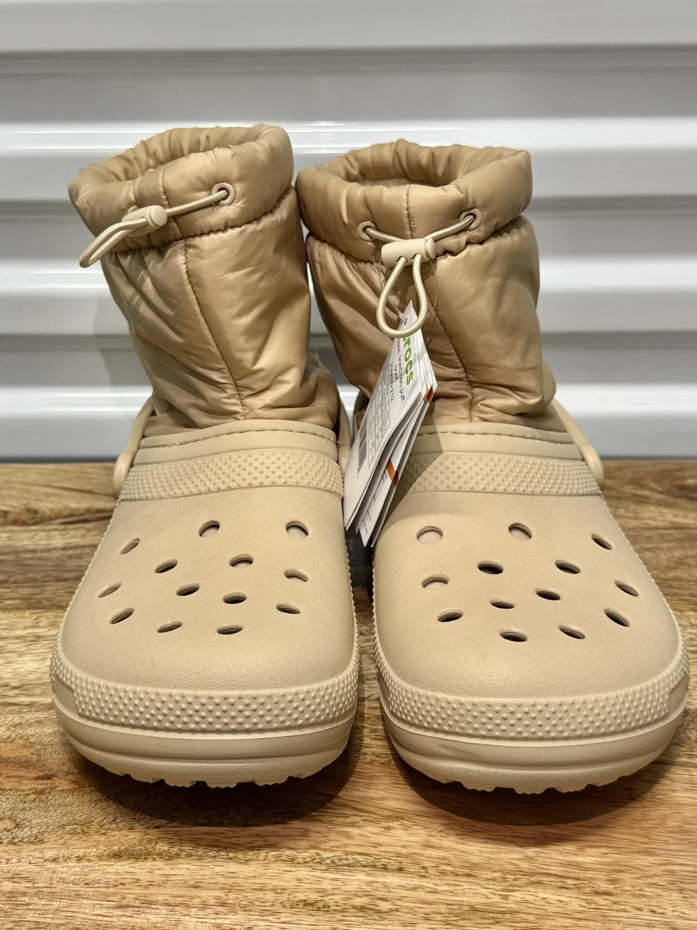 Crocs Neo Puff Lined Boots Chai Tan M10 W12 New Tags 206630